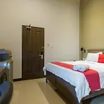 Reddoorz Plus Near Mall Slipi Jaya
