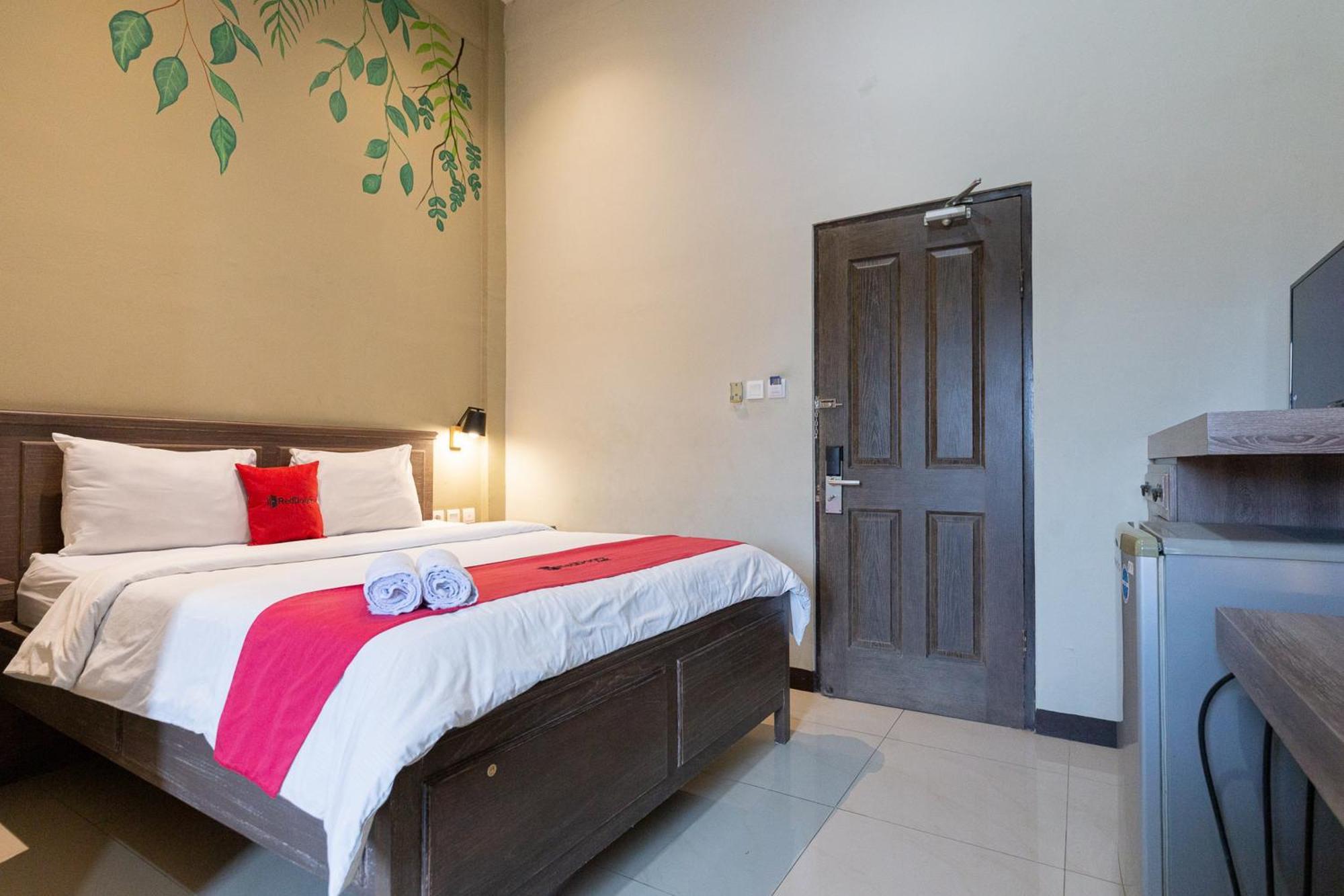 Reddoorz Near Mall Slipi Jaya